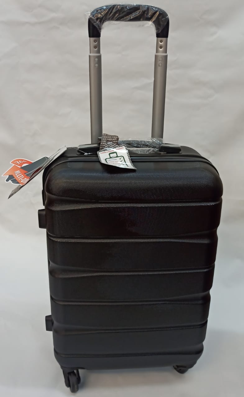 Warehouse Bargains Hand and Cabin Luggage
